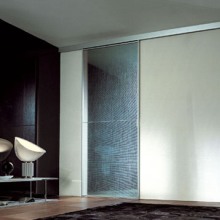 Итальянская перегородка LONGHI Serie 308 SPARK (alluminio anodizzato, vetro temperato con decoro Quadrio grigio - анодированный алюминий, стекло с серым декором Quadrio) на складе, Spark system, эксклюзивные двери